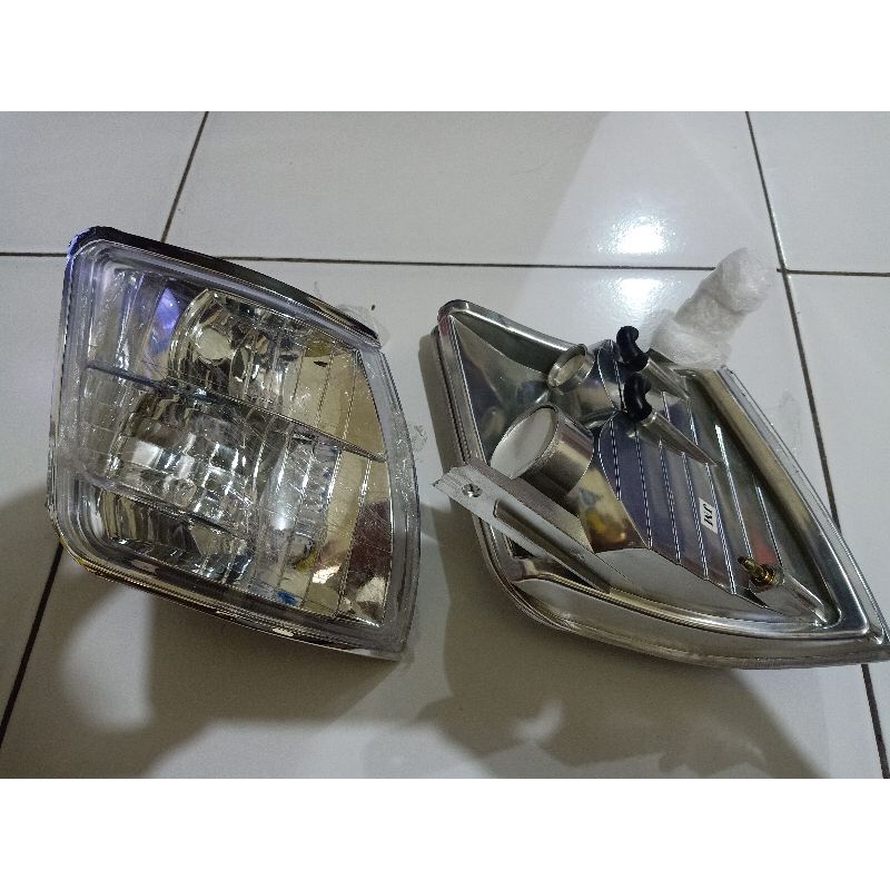 lampu sein kijang kapsul 97