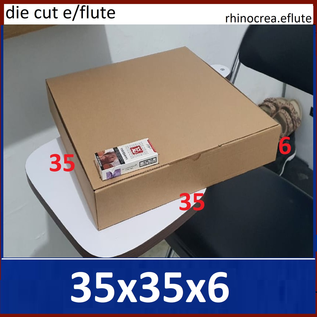 

Kardus 35x35x6 cm DC