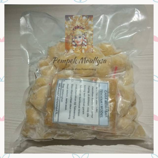 

Paket Tekwan Tenggiri - Pempek Moullysa