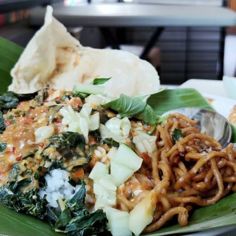 

Nasi Pecel Mie