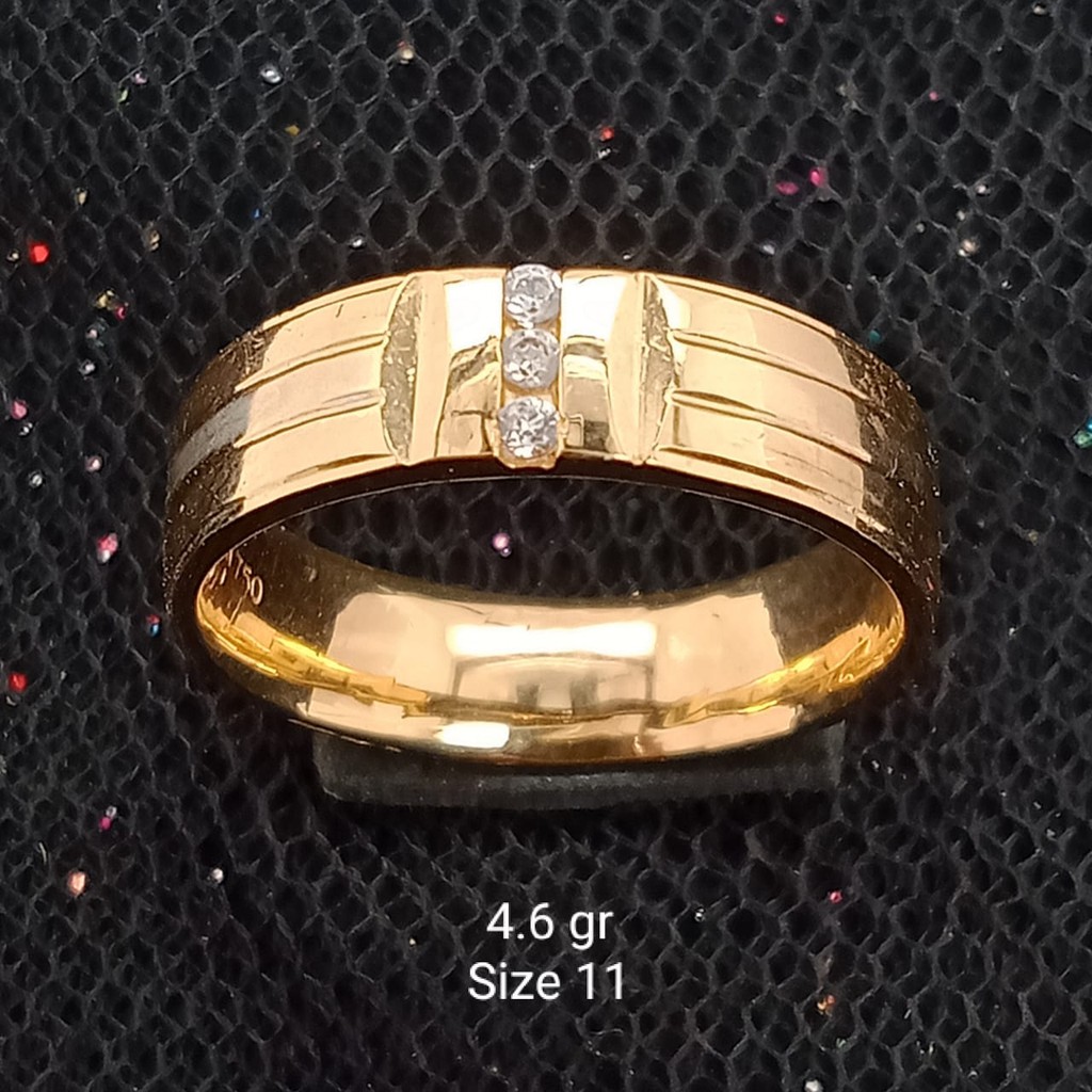 Cincin Emas 17 K - 4.6 gr Kadar 750 - 2051