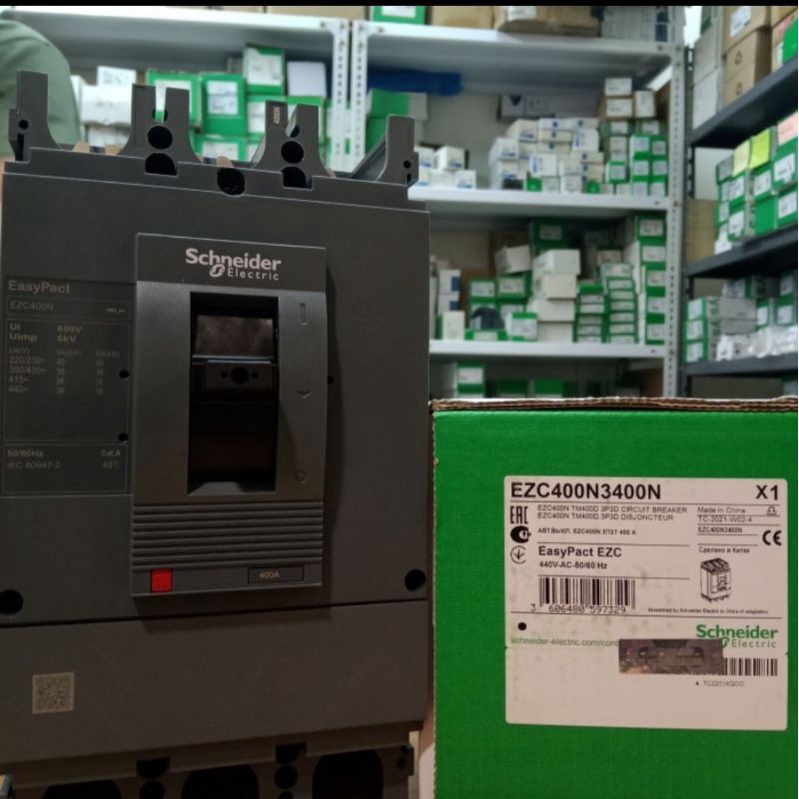 MCCB SCHNEIDER EZC400f 400A EASYPACT