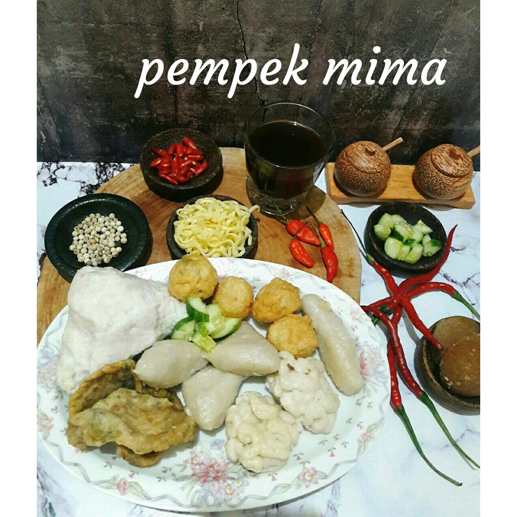 

Pempek Enak Paket Menu Arisan Asli Ikan Tenggiri