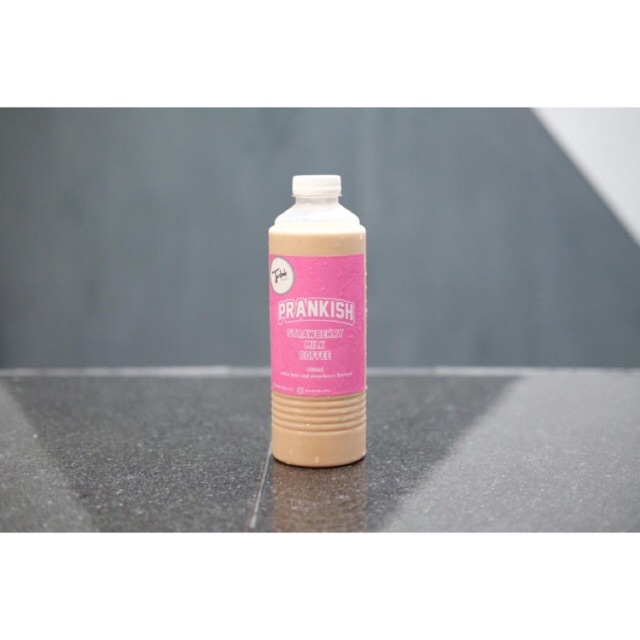 

Tumbuk Prankish - Strawberry milk coffee 500ml (gojek/grab)