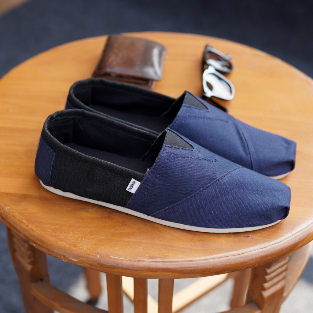 COD!!! SEPATU WAKAI SELOP NAVY HITAM KANVAS KASUAL SANTAI SHOES COWOK SLIP ON GAYA TERMURAH