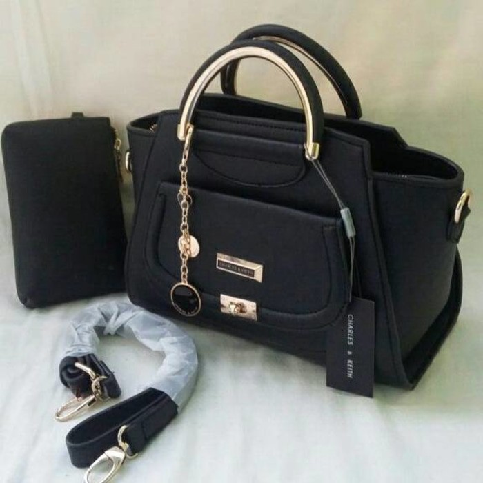Tas Handbag Wanita Pesta Kerja 138 Charles and Keith Hitam Branded Import Kekinian Kece Keren