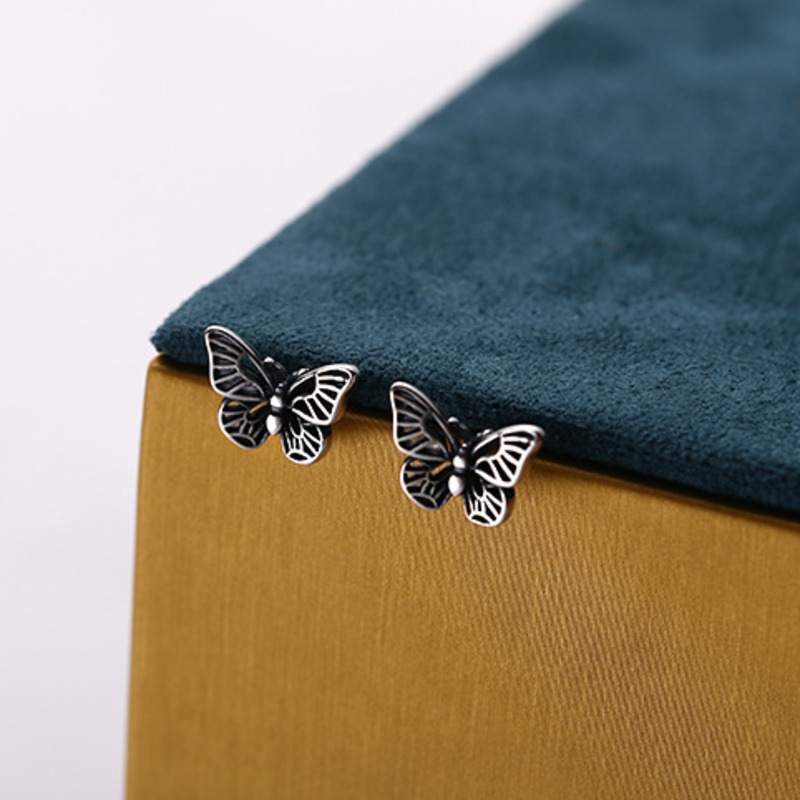 Butterfly Earrings Retro Dark Simple