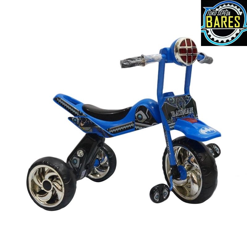 Sepeda Roda Tiga Wimcycle W06A Batman / Tricycle