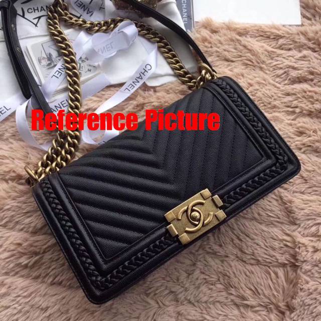 RESTOK
Ch Boy Chevron Braided with Box 60275V Semipremium  25x8x14 Bahan Caviar
