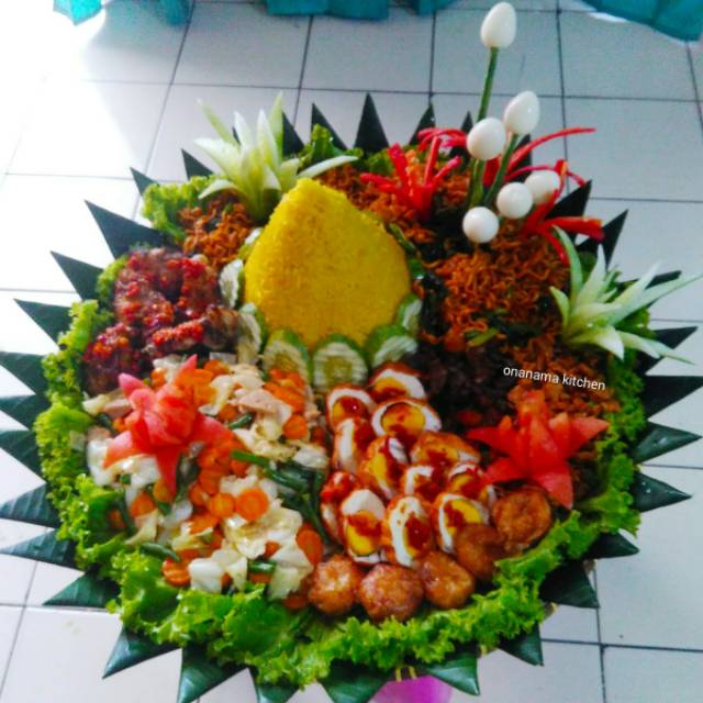 

Nasi Tumpeng Utk 5 Orang uk. 40 cm Halal, Enak Arisan, Ultah