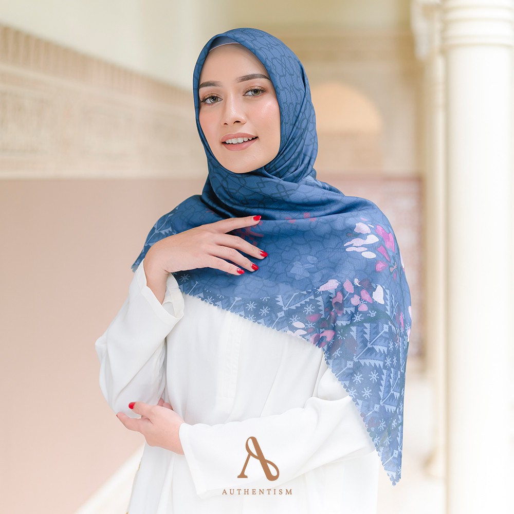HIJAB SEGI EMPAT AUTHENTISM VOAL ULTRAFINE PREMIUM  