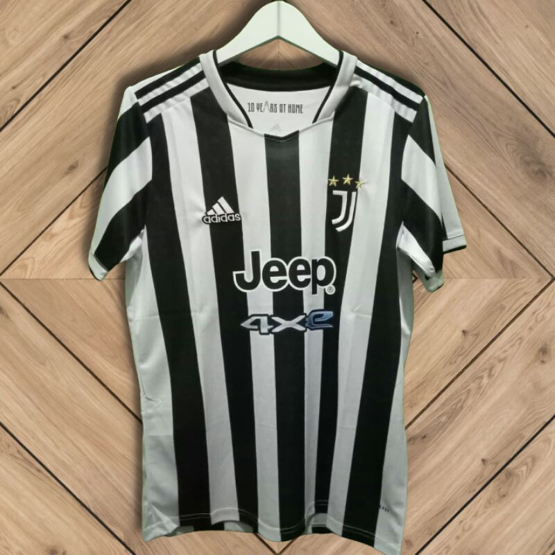 Jersey Juventus musim 2021