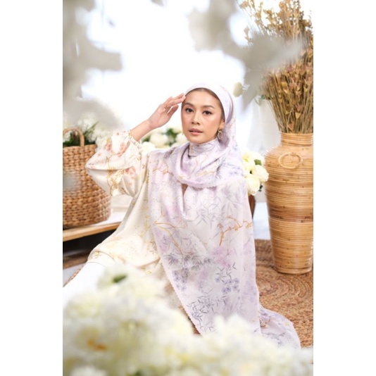 READY❗DHUHA SCARF RADWAH ( Packaging Box )