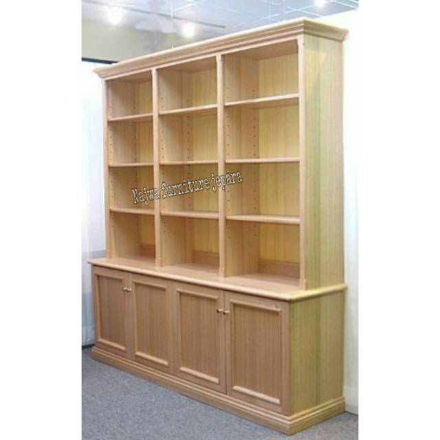 lemari buku jati/lemari pajangan jati 4 pintu bawah(finishing)