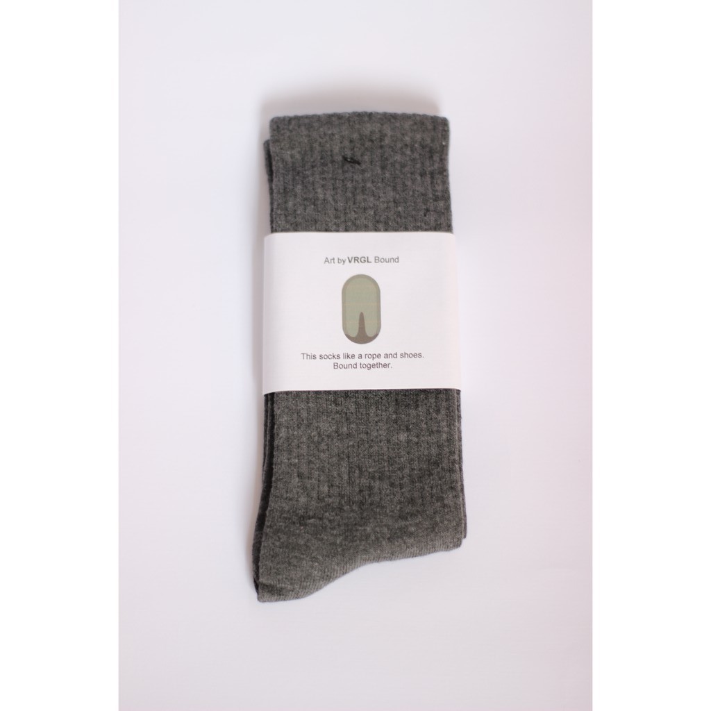 Kaos Kaki Polos Abu Tua