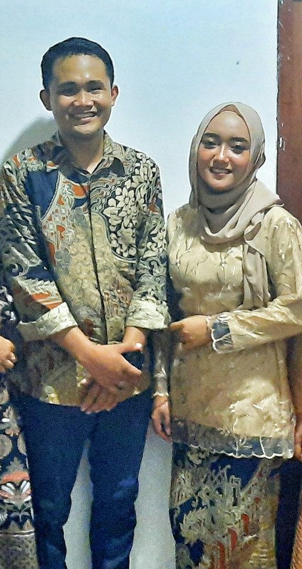 Maura Couple - Sania Ruffle Batik Couple Ori Ndoro Jowi Dnt Garansi Termurah Shopee -viviana
