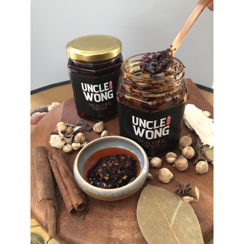 

Chilli oil authentic/chili oil dimsum/minyak cabe vegetarian Uncle Wong/vegan sambal chili oil