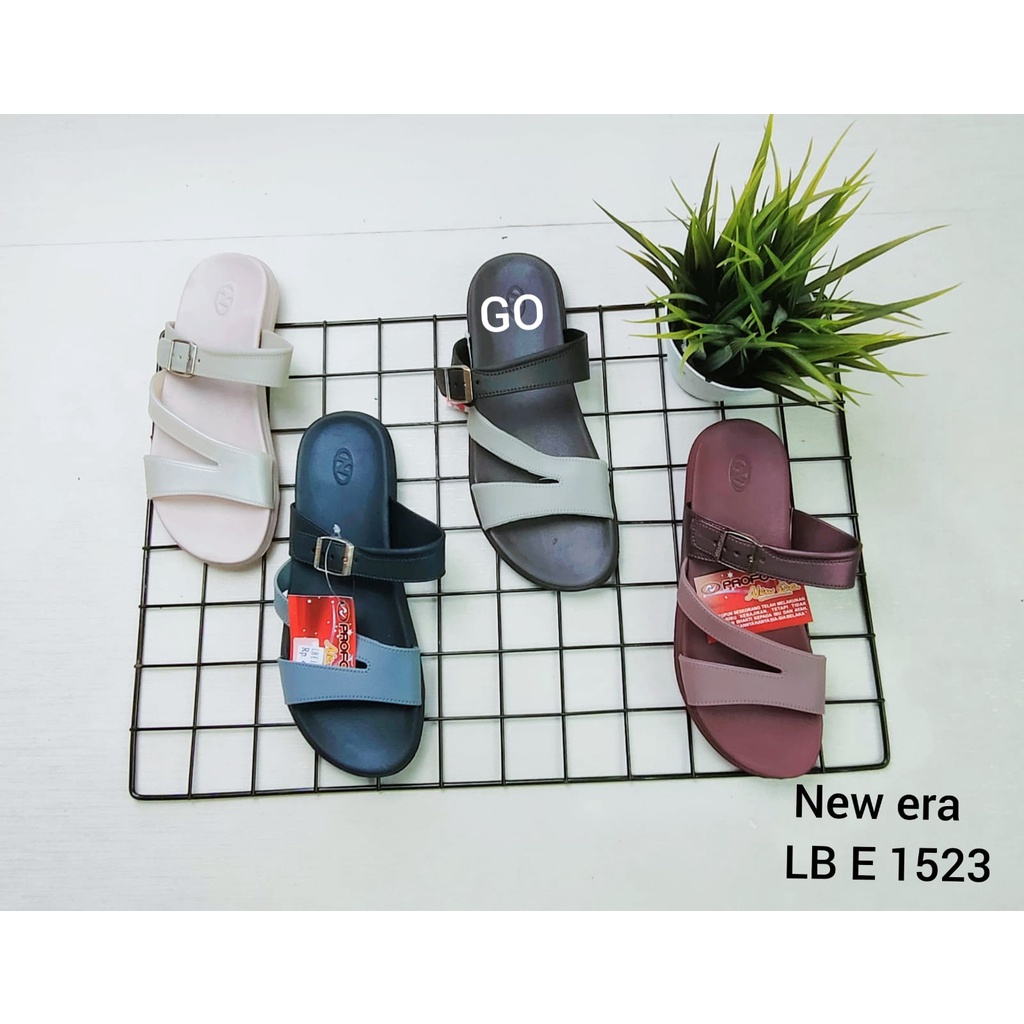 BB NEW ERA GESPER KARET LB E 1523 Sandal Wanita Slip On