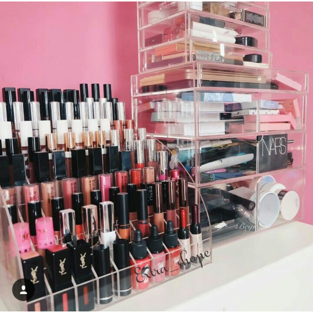 

Akrilik/acrylic Tempat lipstic T100