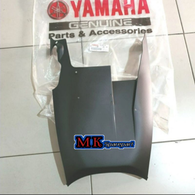 COVER DEK BAWAH KOLONG FINO 115 ORIGINAL YAMAHA 1UB-F8385-00