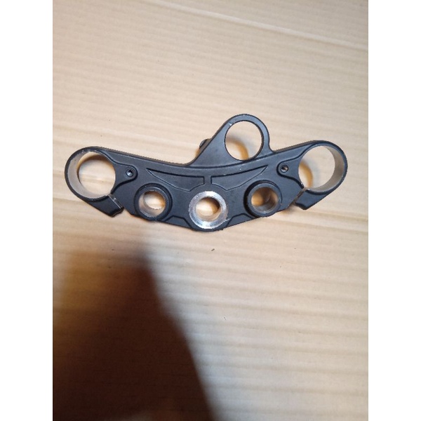 SEGITIGA ATAS R25 MT25 ORIGINAL