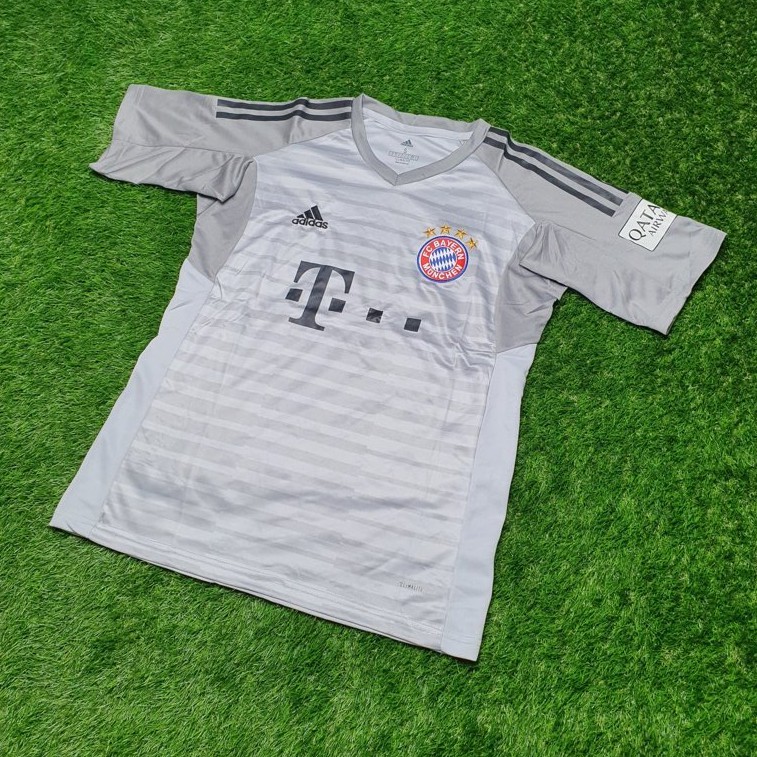 Jersey Bola BAYERN MUNCHEN ABU GK GOAL KEEPER 2018/2019 Grade Ori