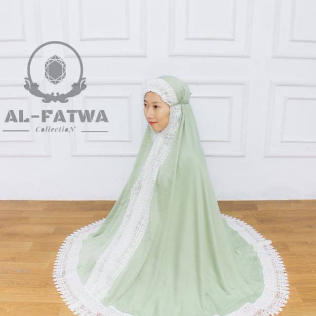 Mukena dewasa syahrini renda