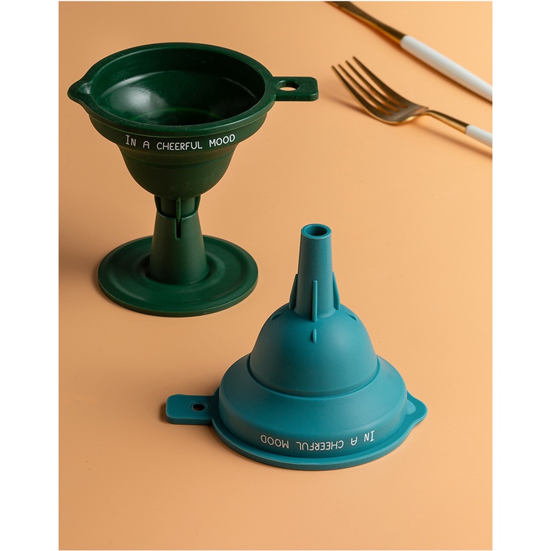 Corong Minyak Lipat Silikon Portable Oil Funnel Corong Air Bulat