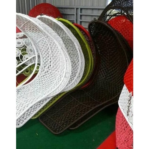 Ayunan Rotan Gantung Selonjor