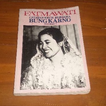 buku fatmawati catatan kecil bersama bung karno