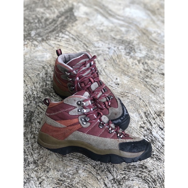 sepatu gunung second ori
