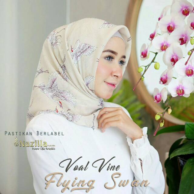 BONUS INNER RAJUT HIJAB SEGI EMPAT VOAL VINE FLYING SWAN BAHAN ORI NAZILLA