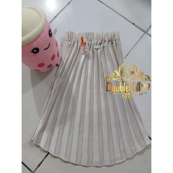 GROSIR ROK IMPORT / ROK 7/8 PLISKET BLUDRU VELVET PREMIUM  GLOSSY-CREAM 1-3 TAHUN