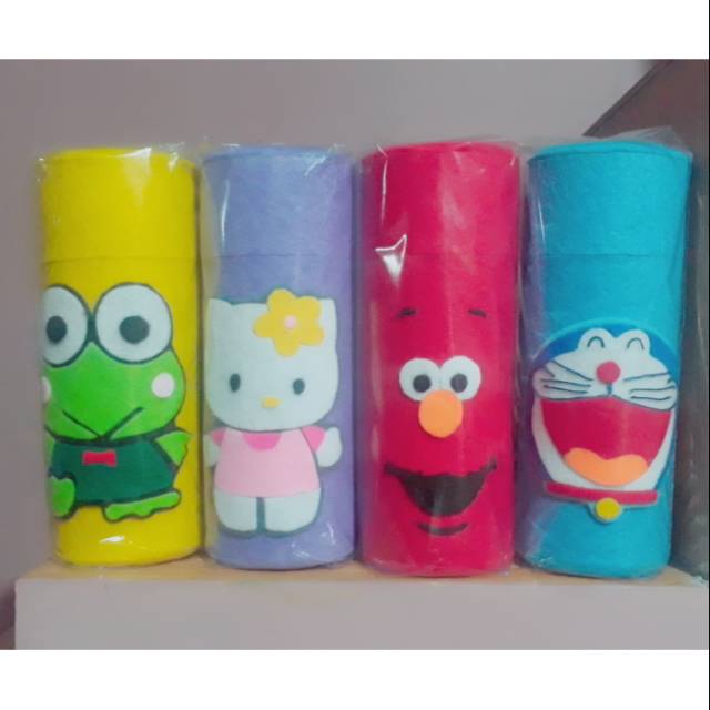 

Tempat pensil karakter serbaguna