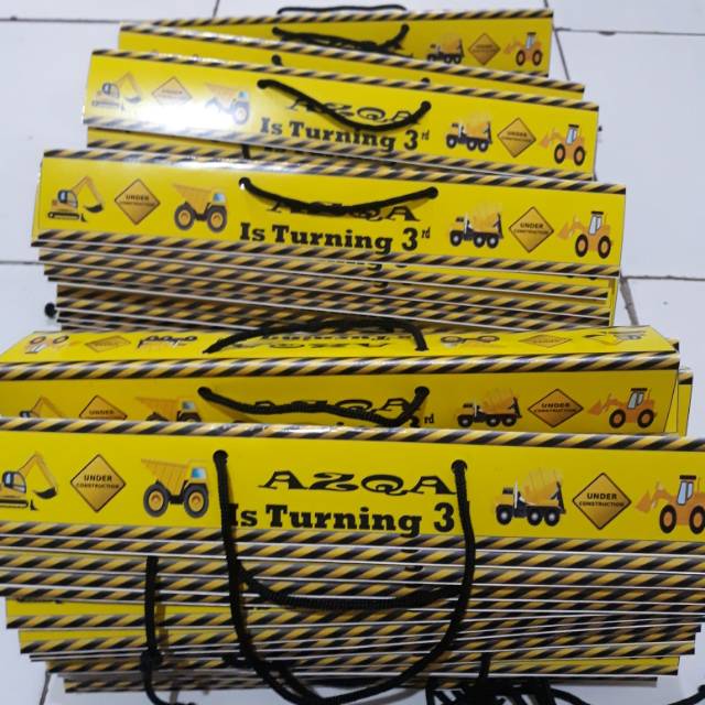 

Label Snack Ultah under construction