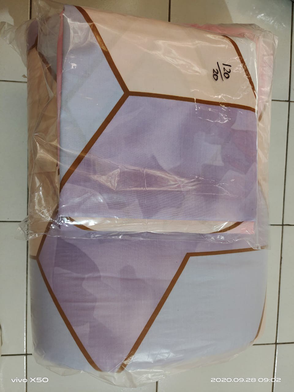 Set Sprei + Bed Cover Katun Lokal/bahan Halus/tidak Berbulu Dan Tidak Kasar/sprei Motif