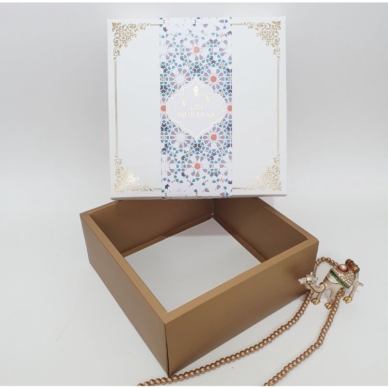 

Ruby Box Lebaran / Packaging Kue Kering Jar Idul Fitri / Kotak Lapis Bolu 22x22