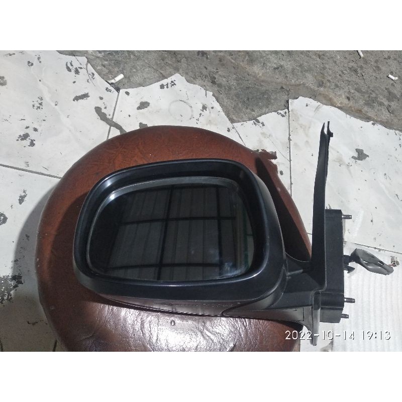 spion suzuki Swift  2006 2007 2008 2009 2010