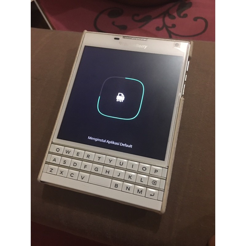 Blackberry passport Q30 support android