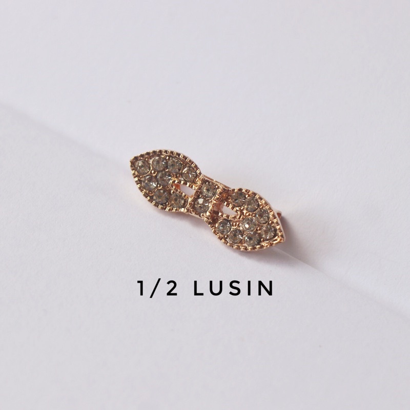 12 pcs bros dagu / 1 lusin bros dagu / bros dagu lusinan / bros dagu harga grosir / grosiran / Bahan Bros Juntai / Bahan Bros / Bros Kecil / Bros Mini / Bros Jilbab / Bros Dada / Bros Hijab-GOLD-PITABIR-6PCS