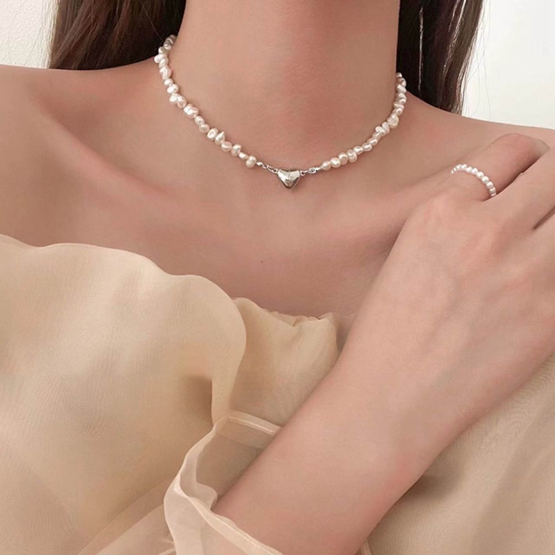 Kalung Choker Rantai Liontin Hati Hias Mutiara Gaya Korea Untuk Wanita 2022