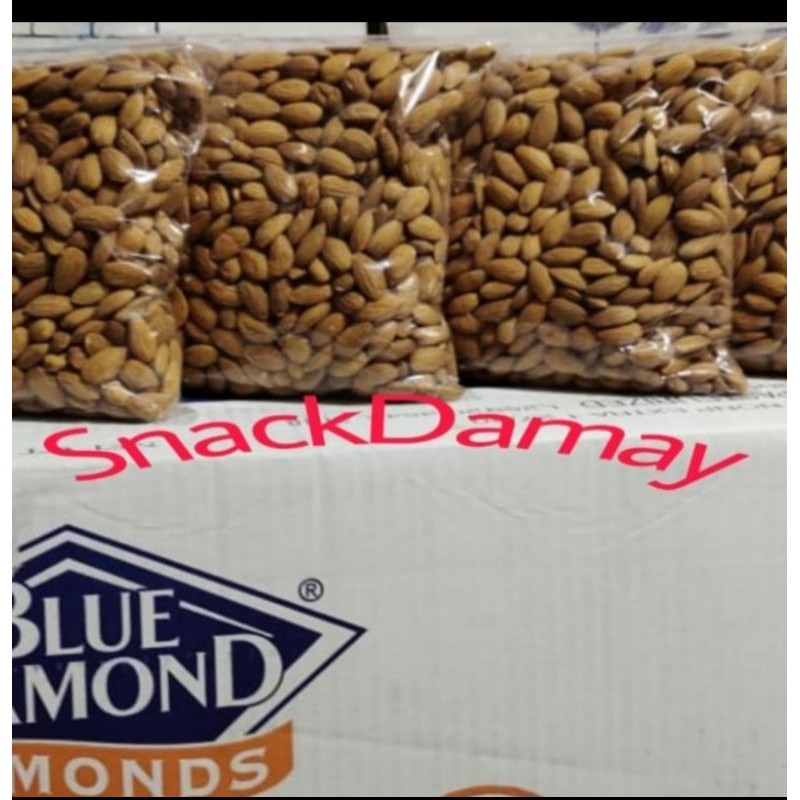 

kacang almond kupas mentah 1kg