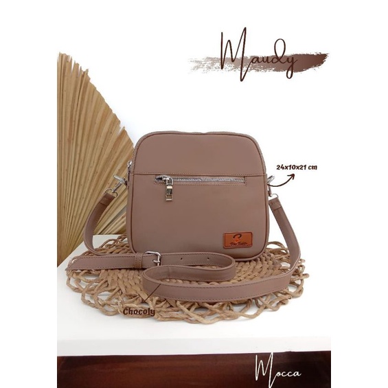 tas selempang Maudy by biru tsabita