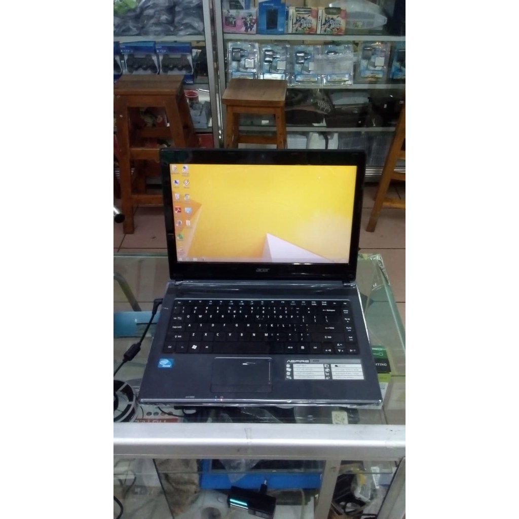 LEPTOP ACER 14 INC DUALCORE BERKUALITAS