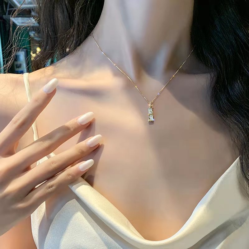 Kalung Liontin Bambu Giok Hetian Alami Lapis Emas 18K Untuk Wanita