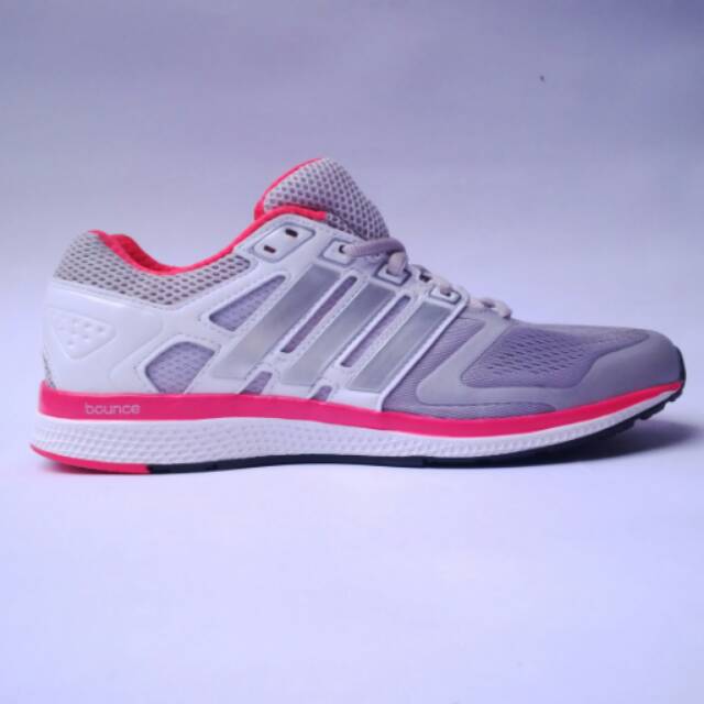 Sepatu Adidas Mana Bounce Original