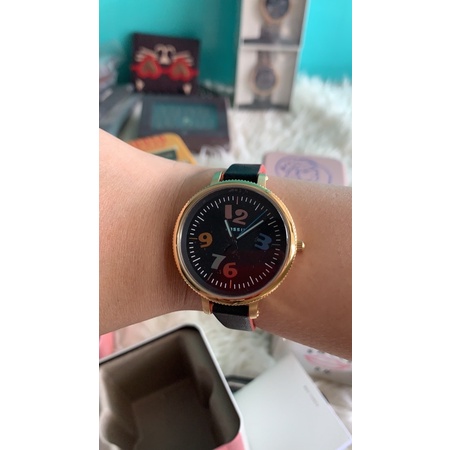 nwt with tin box es4963