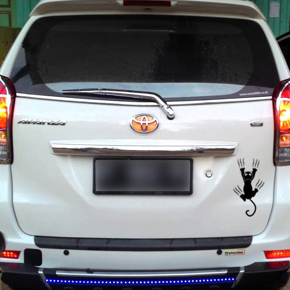 Sticker Mobil Cutting Vinyl Kucing Manjat Bekas Cakar