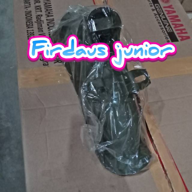 Selebor belakang c70 polos