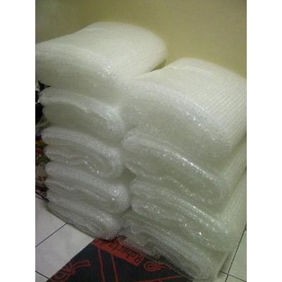 

BUBBLE WRAP ukuran 127x73cm